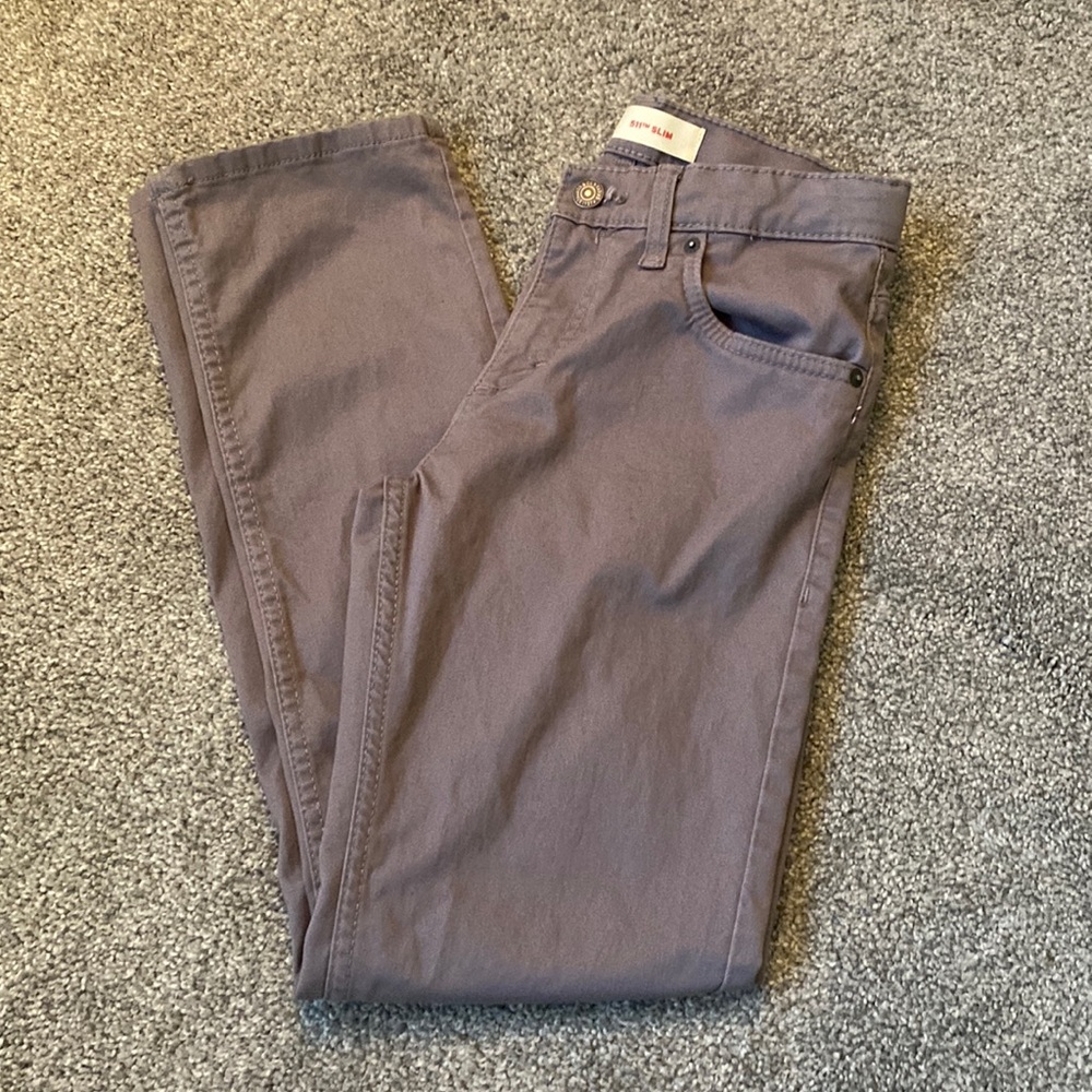 Levi’s boys 511 slim fit suede twill pants. Size 14R